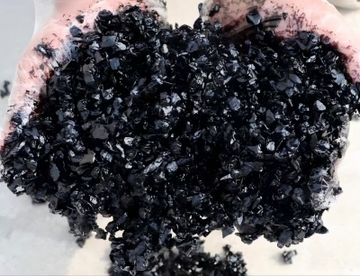 甘肃沥青冷补料（沥青砂）的优势特点与施工流程解析